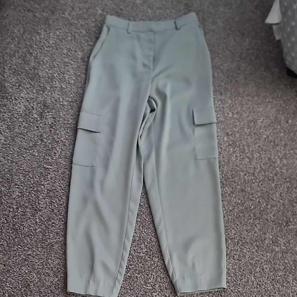 Nicole Miller Women's Cargo Trousers in Light Gray